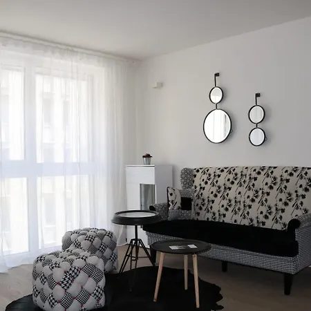 Sissy Apartment - Self Check-In Vienna Exterior photo